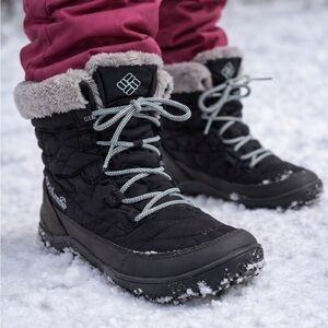 Columbia Youth Insulated Winter Snow Boots Black Fur Trim Waterproof Kids Size 4